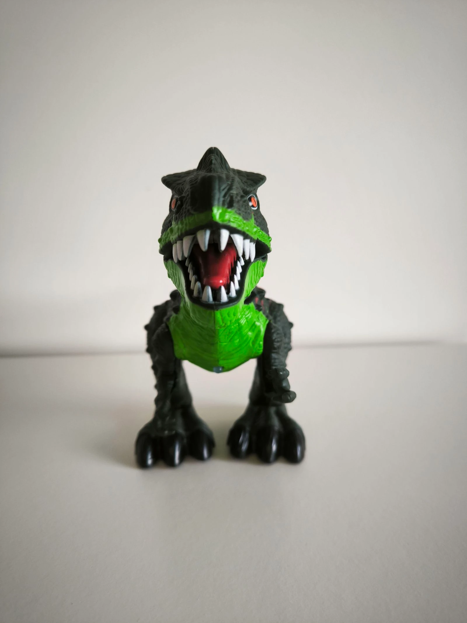 Dinosaurio Interactivo con Luz, Sonido y Movimiento – photo 4